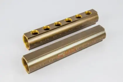 Begetube messing collector met ontluchtingsopening 6/4 - 6 x 3/4 200140006