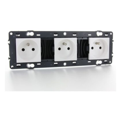 LEGRAND Valena Next contactdoos 3x2P+A voorbekabeld volledig apparaat wit met schroefbev 741523