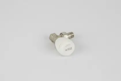 Begetube handbediende haakse radiatorkraan 3/8 x 3/8 - vast handwiel 130024025