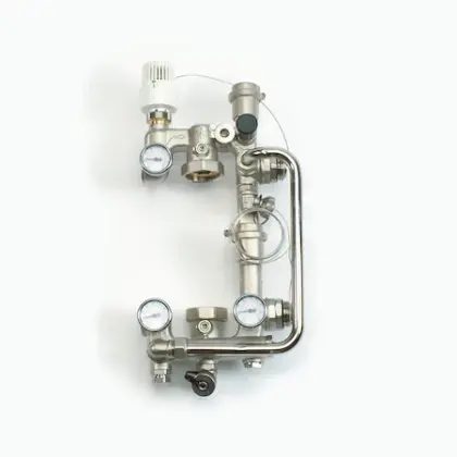 Begetube CombiMix manuele regeling voor vloerverwarming - pompaansluiting 180 mm 284050180
