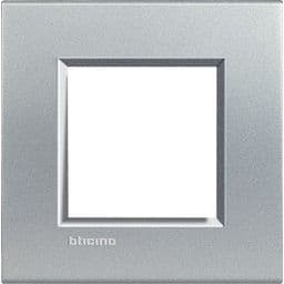 BTICINO LivingLight - Rechthoekige afdekplaat 2 modules Tech LNA4802TE