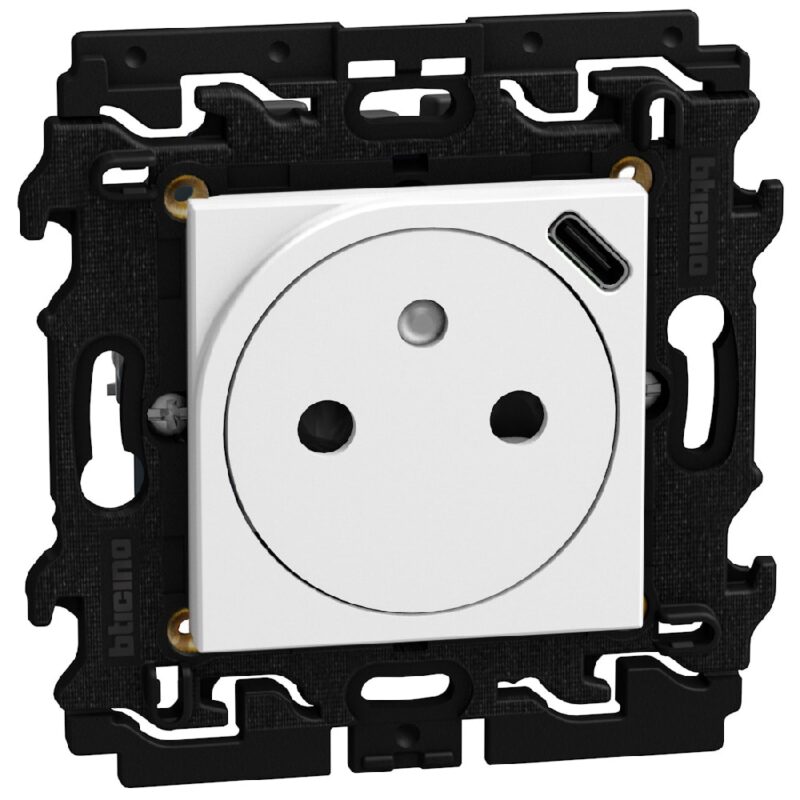 BTICINO LightN ctdoos 2P+A +USB-C 2 mod - wit YW4142USB