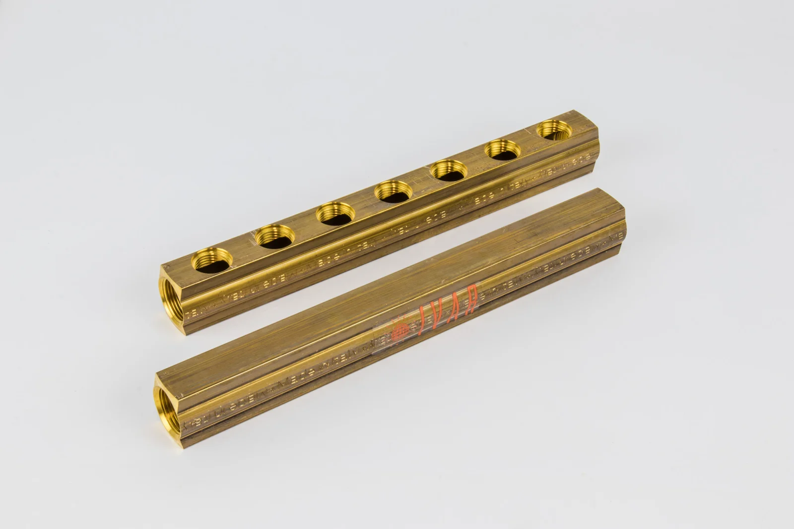 Begetube Verdeler voor CV messing Begetube 3/4" + 7 x 3/4" 200070007