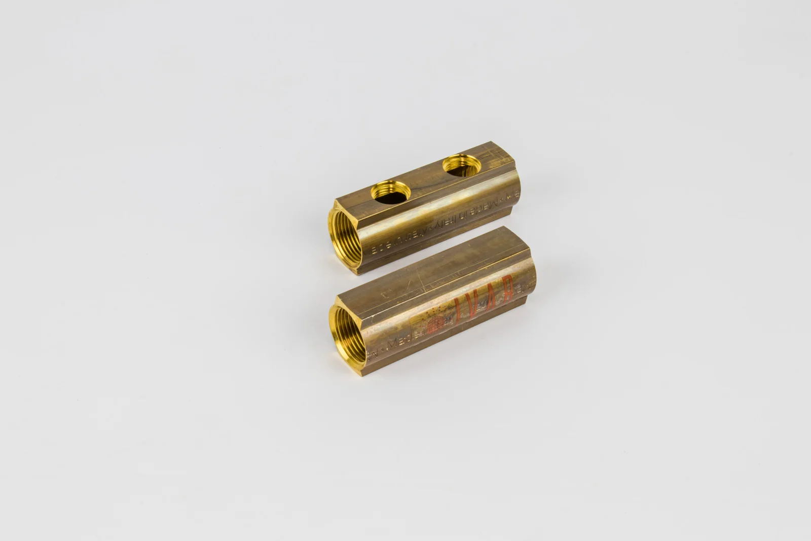 Begetube Verdeler voor CV messing Begetube 1" + 2 x 1" 200100002