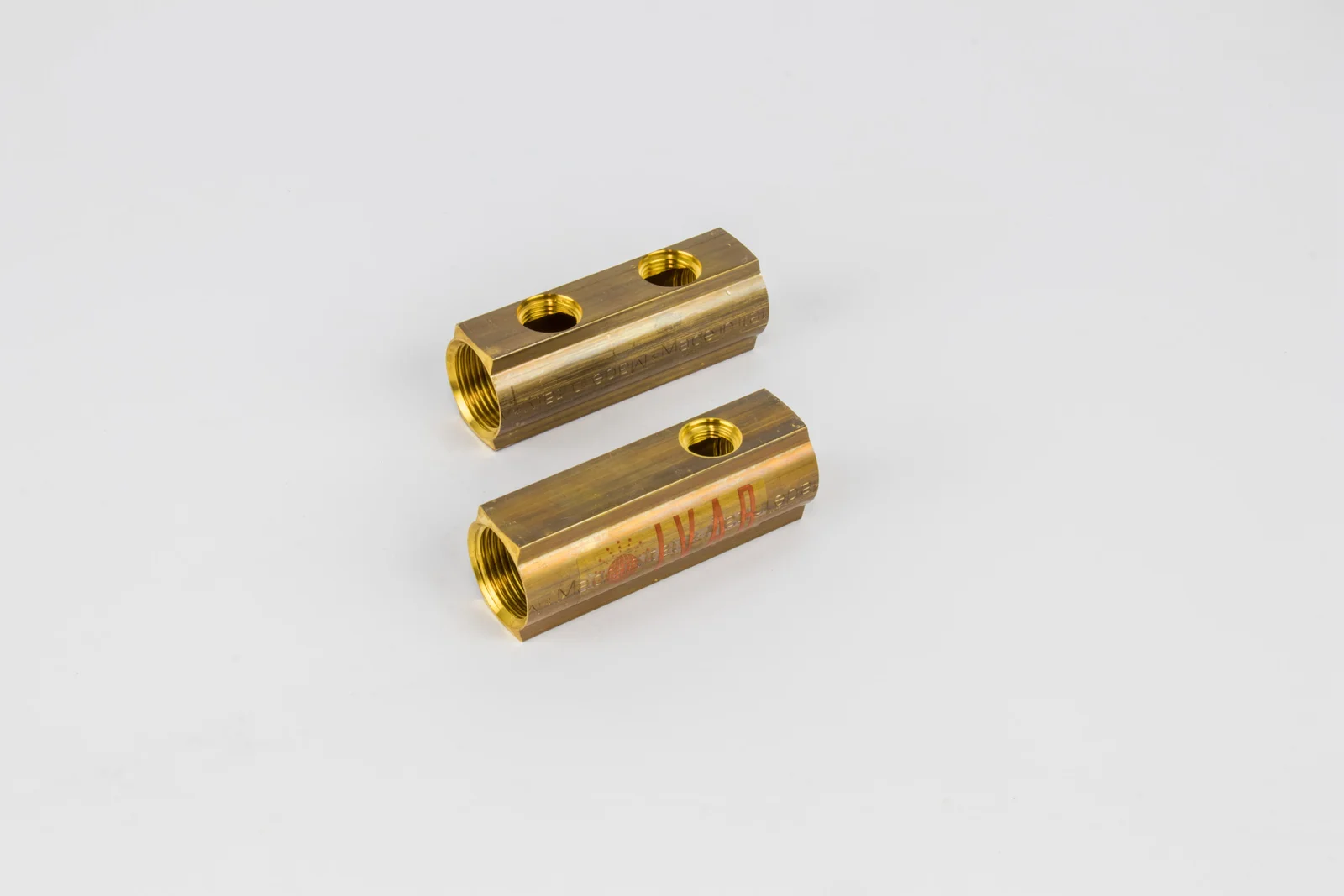 Begetube Verdeler voor CV messing Begetube 1" + 2 x 1" met ontluchting