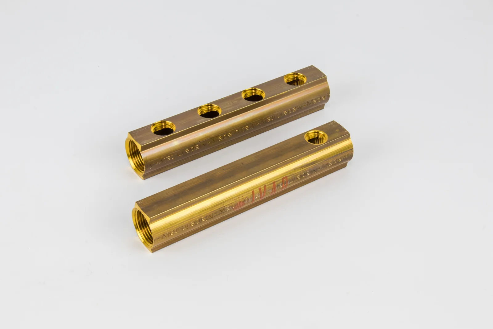 Begetube Verdeler voor CV messing Begetube 1" + 4 x 1" met ontluchting