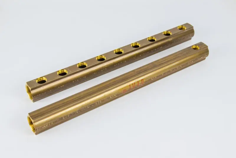 Begetube Verdeler voor CV messing Begetube 1" + 9 x 1" met ontluchting