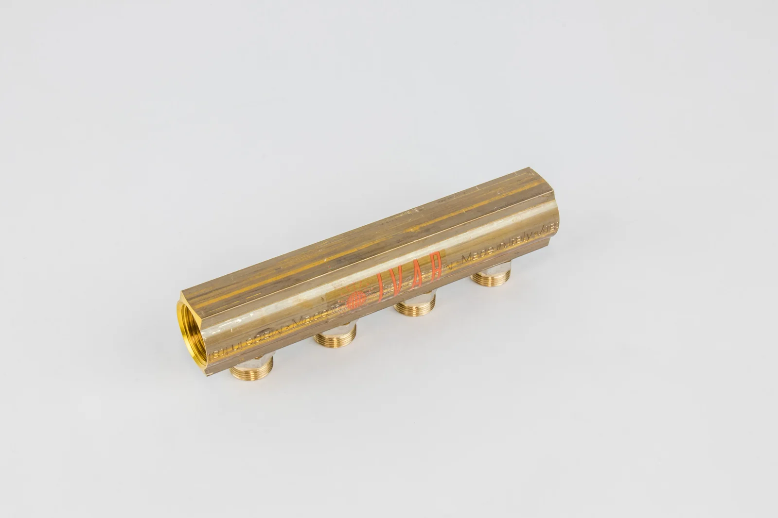 Begetube Verdeler voor CV messing Begetube 1" + 4 x 1" 200101004