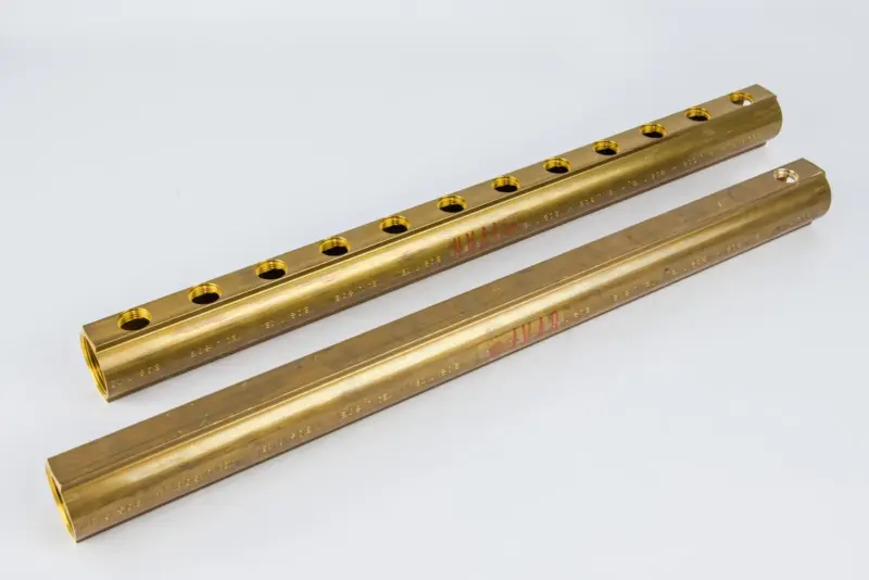 Begetube Verdeler voor CV messing Begetube 5/4" + 12 x 5/4" met ontluchting