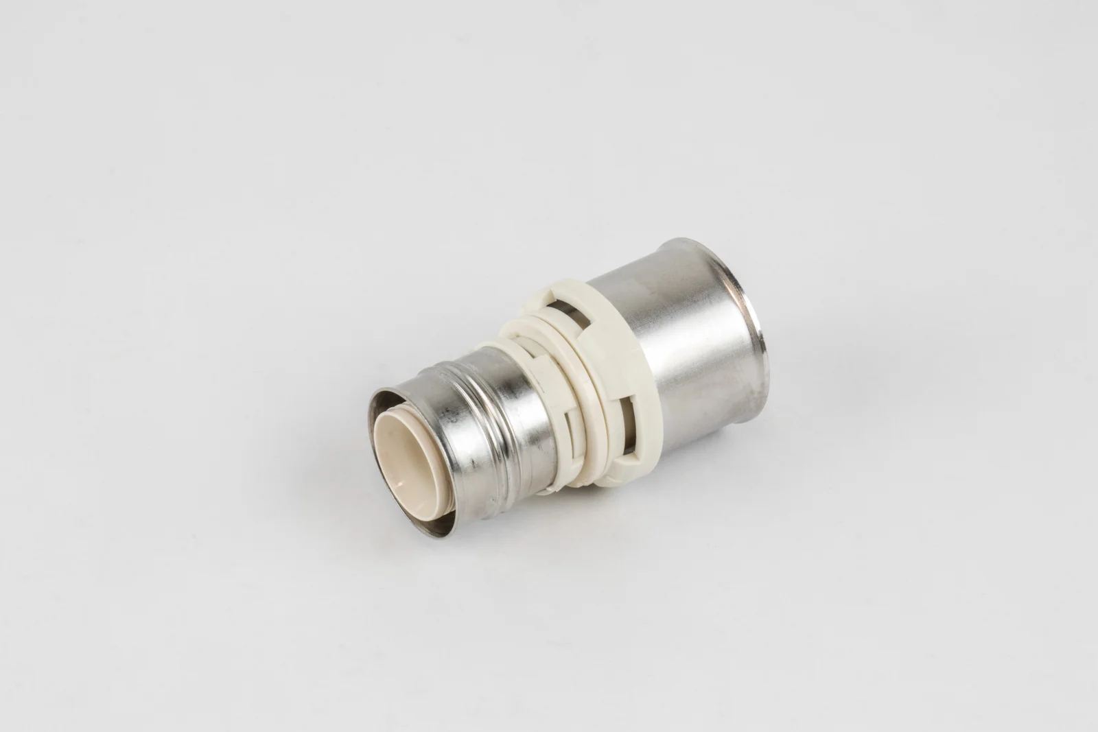 Begetube Persverloopmof kunststof 40/3.5x32/3mm FF (drink)water Begetube ALPEX L PPSU 82840170
