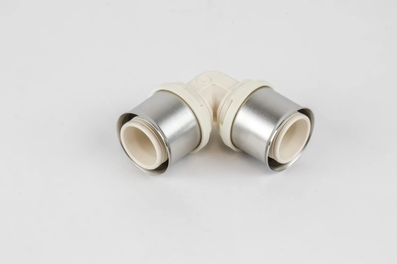 Begetube Persknie kunststof 40/3.5mm FF 90° (drink)water Begetube ALPEX L PPSU 88440200