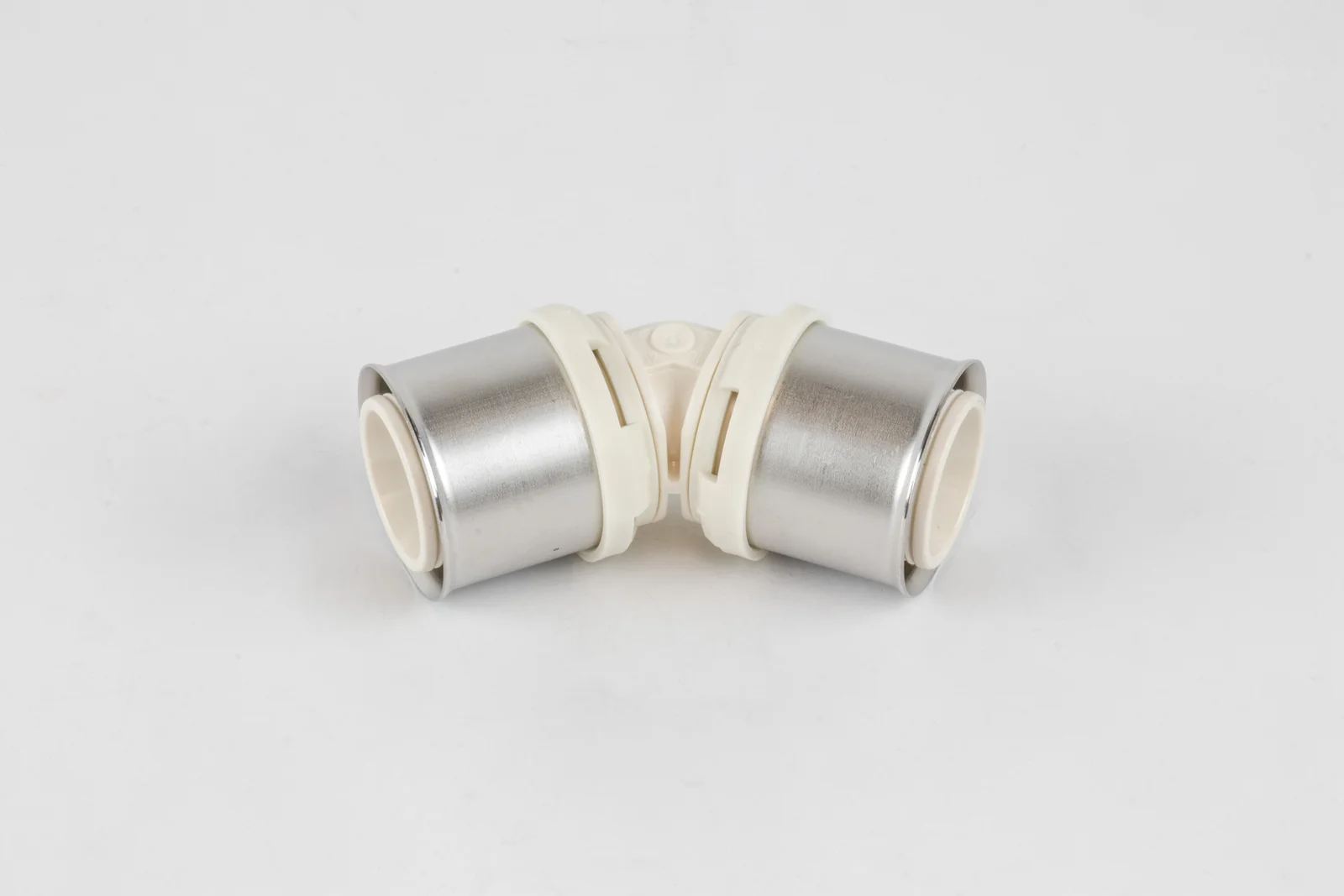 Begetube Persknie kunststof 40/3.5mm FF 45° (drink)water Begetube ALPEX L PPSU 88440201