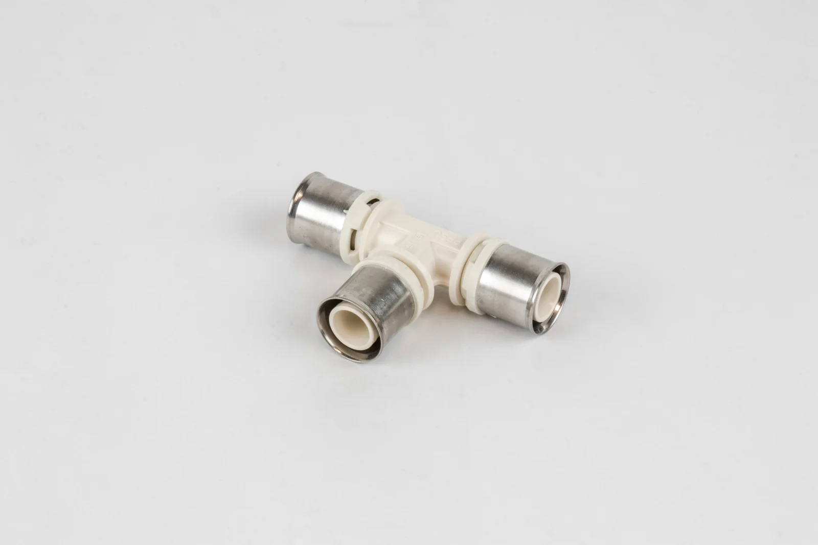 Begetube Pers-T kunststof 20/2mm FFF (drink)water Begetube Alpex PPSU 88620300