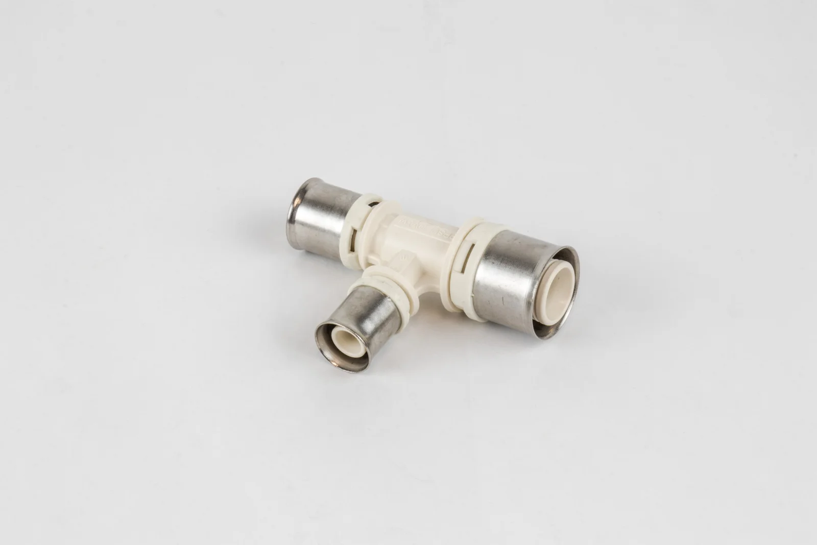 Begetube Persverloop-T kunststof 26/3x16/2x20/2mm FFF (drink)water Begetube Alpex PPSU 88626335