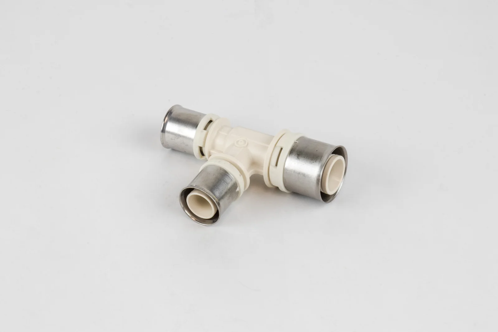 Begetube Persverloop-T kunststof 26/3x20/2x20/2mm FFF (drink)water Begetube Alpex PPSU 88626355