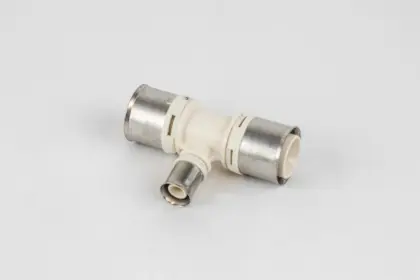 Begetube Persverloop-T kunststof 32/3x16/2x32/3mm FFF (drink)water Begetube Alpex PPSU 88632330