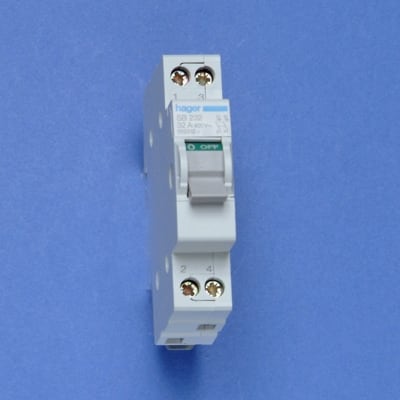 HAGER Schakelaar - 2x32A - 400V - 1 M. SB232
