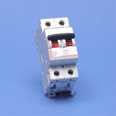 LEGRAND Automaat DE - 3kA 2p c10 2 modules Lexic 400 V 006073