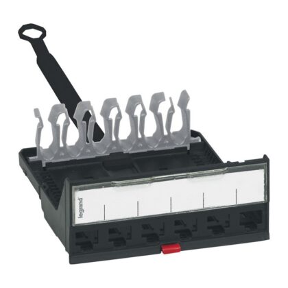 LEGRAND LCS³ Cassette leeg vr patchpan uit te rusten met 6 LCS³ conn 033755