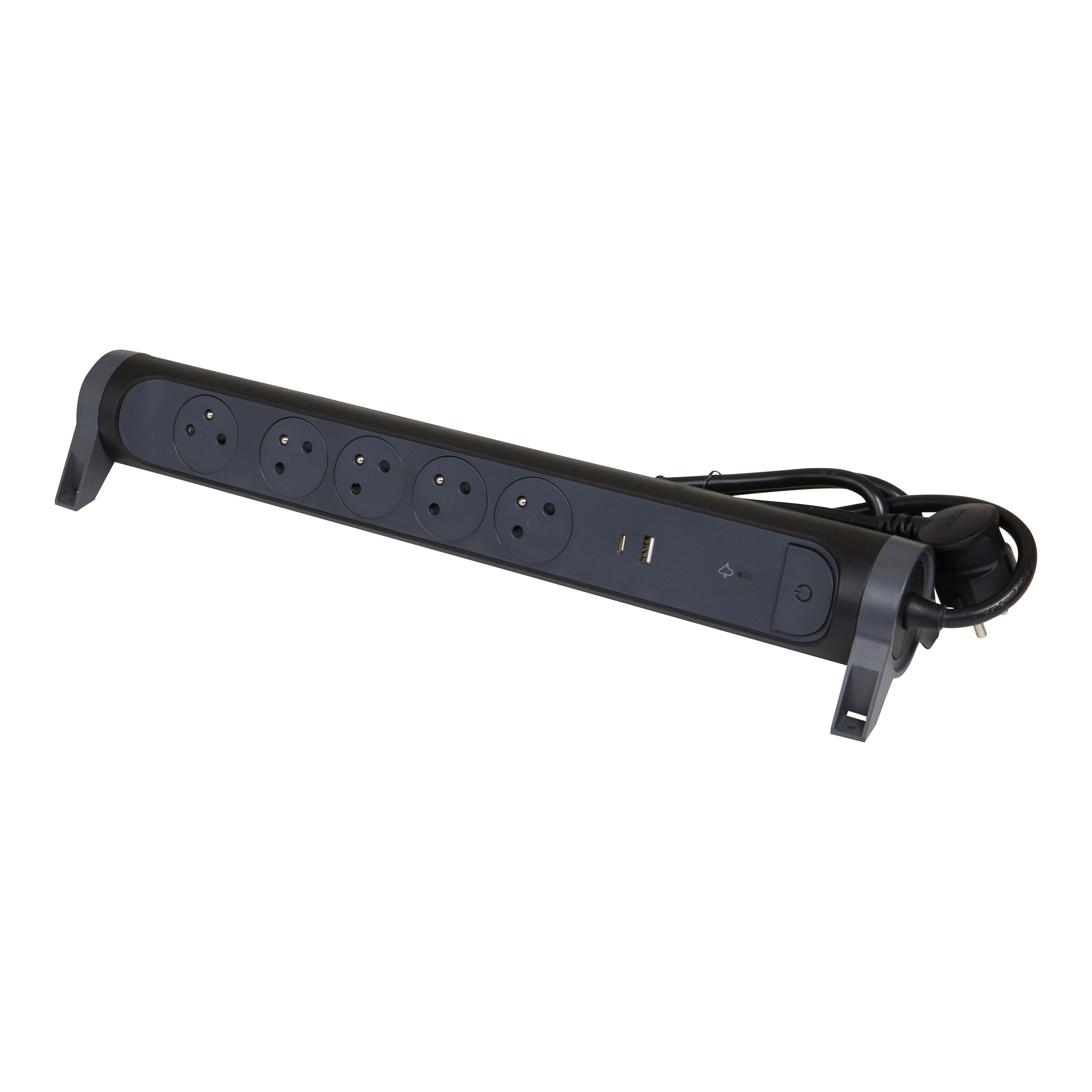 LEGRAND Premium contactdoos USB A+C USB A+C OSB 5x2P+A 1.5m zw 049428