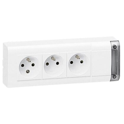 LEGRAND Meervoudige contactdoos 3 x 2P+A 10/16A 230V wit zonder snoer 050609
