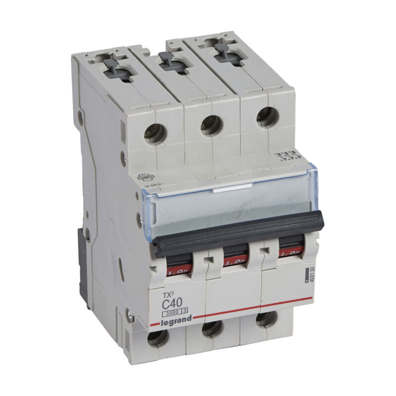 LEGRAND Automaat TX³ 3kA 3P C40 400V - 3 modules 403130