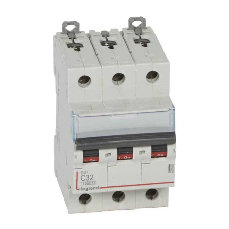 LEGRAND Automaat DX³ 6000A/10kA 3P C32 400V 3 modules 407862