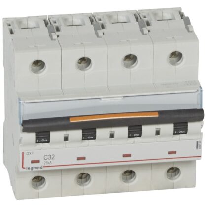 LEGRAND Automaten DX³ 4P C 32A 400V 25kA 6 mod. 409797