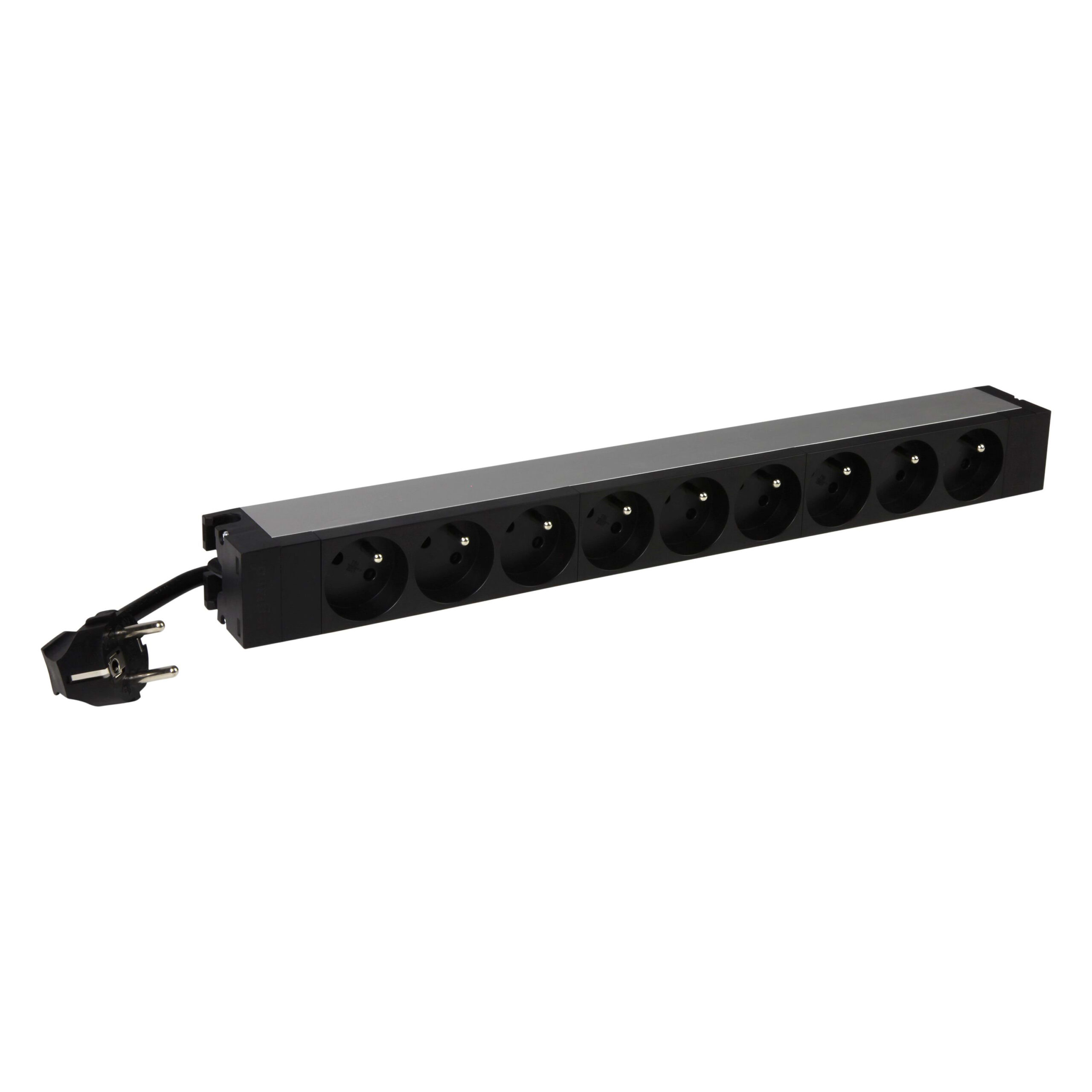 LEGRAND PDU 19 9xBelgische standaard met 3 meter snoer 646810