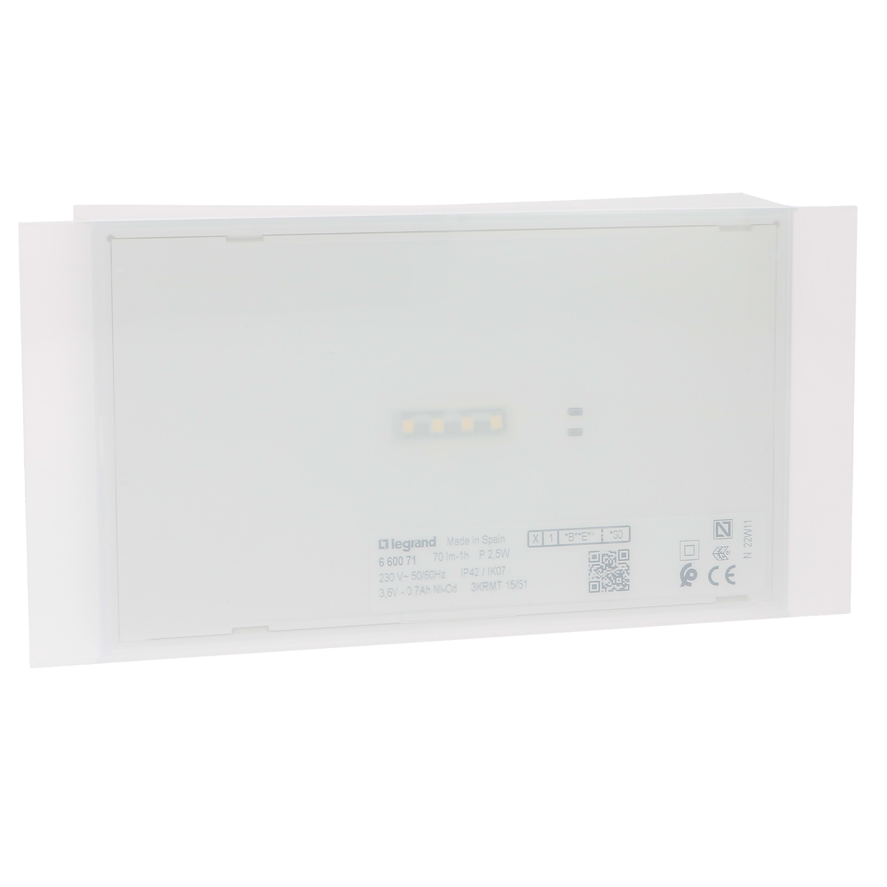 LEGRAND X-Light 180 - P/NP-1h-200lm IP42 - standaard 660074