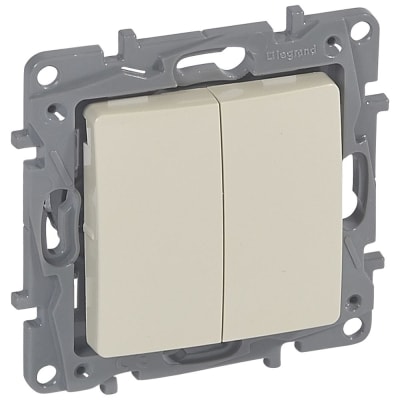 LEGRAND Niloé dubbele wisselschakelaar 10AX 250V crème met spanklauwen 664602