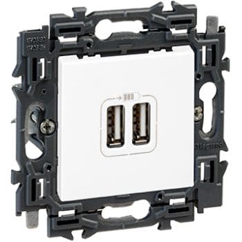 LEGRAND Valena Next contactdoos 2xUSB type A volledig apparaat wit met spanklauwen 741534