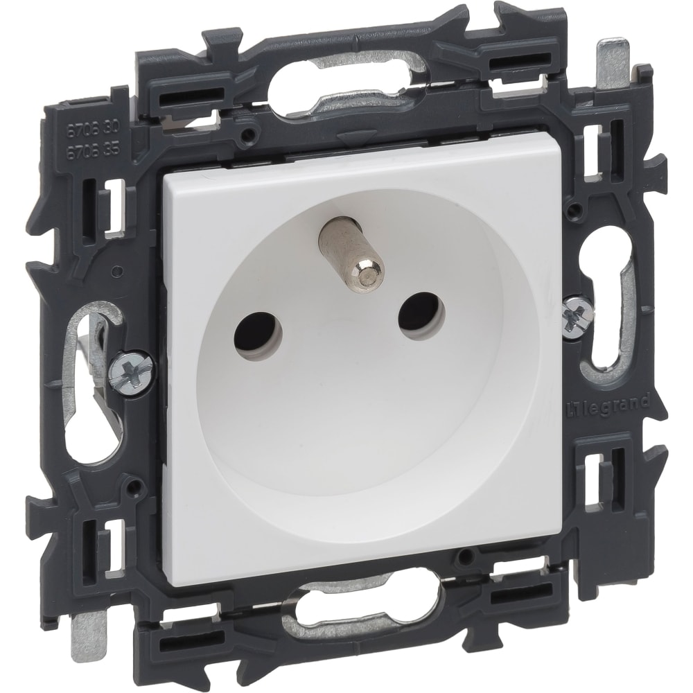 LEGRAND Valena Next standaard ctdoos 2P+A mat wit 741919
