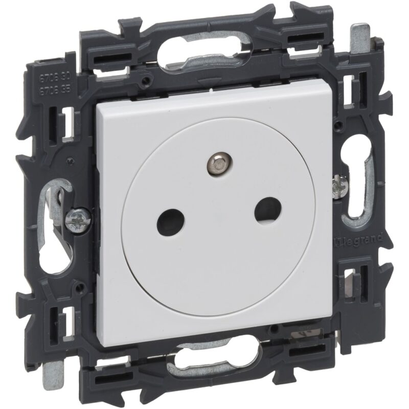 LEGRAND Valena Next vlakke ctdoos 2P+A mat wit 741929