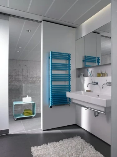 Zehnder Forma Air handdoekradiator met blower 1798 x 496 - 973 W (EN442 75/65/20) + 1000 W - RAL 9016 verkeerswit LF-180-50/IFS