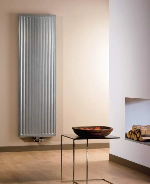 Radson Paneelradiator Radson Vertical 21 HxL=2100x750mm 2702W (75/65/20) wit RAL9016
