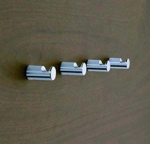 HANDDOEK HAAK VOLA 28MM - CM rvs per vier T17-40