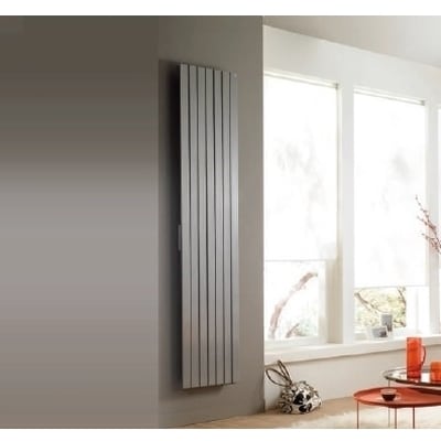 ZEHNDER Radiator RODA verti/verti elem. elek. H1817xB597 1500W 30kg RAL9016 RF bediening ROEV180-060/GF_