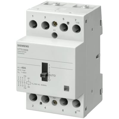 SIEMENS DAG/NACHT CONTACTOR 4 MAAKCONTACTEN 40 A
