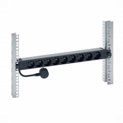 LEGRAND PDU 19   9 x Belgisch spannings indicator 3m snoer 646820