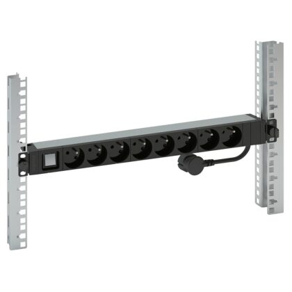 LEGRAND PDU 19   8 x Belgische standaar schakelaar 3 m snoer 646822