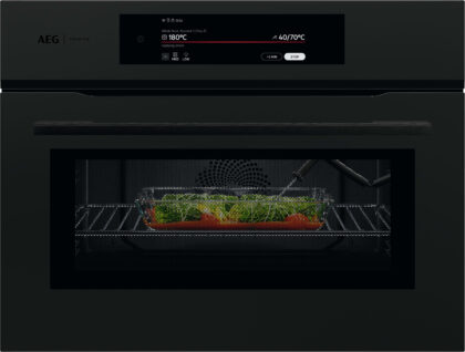 AEG 9000 CombiQuick / 45 cm / CookSmart Touch+ 7.8  Wifi MattBlack CM9600T