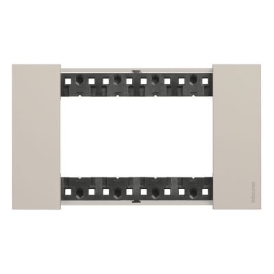 BTICINO Living Now afdekplaat 4 modules zand voor houder ref K4704 KA4804KM